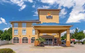Comfort Inn & Suites Chesapeake - Portsmouth